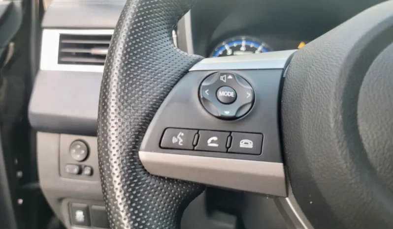 
								Mitsubishi Xpander Cross 2022 full									