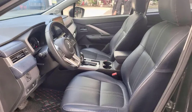 
								Mitsubishi Xpander Cross 2022 full									