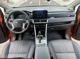 
										Mitsubishi Xpander Cross 2023 full									