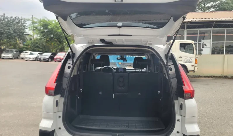 
								Mitsubishi Xpander Cross 2024 full									