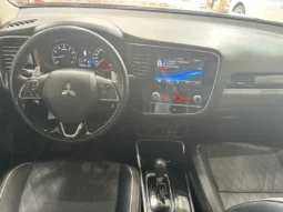 
										Mitsubishi Outlander 2.0 CVT Premium 2022 full									