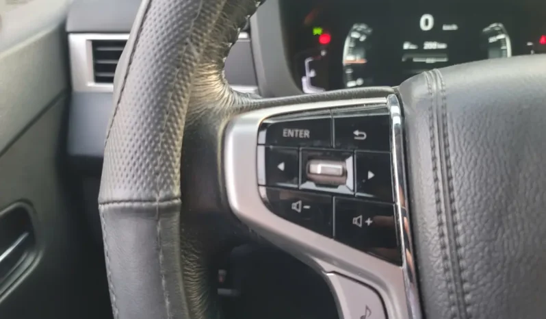 
								Mitsubishi Xpander Cross 2022 full									