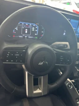 
										Mitsubishi Xforce Premium 2024 full									