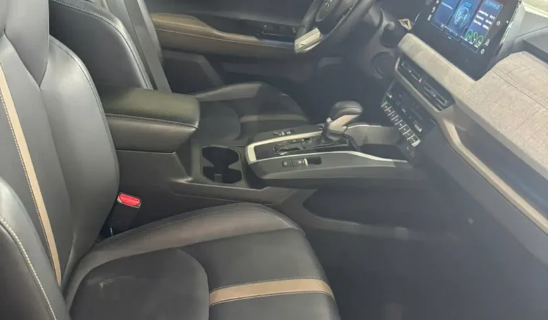 
								Mitsubishi Xforce Premium 2024 full									