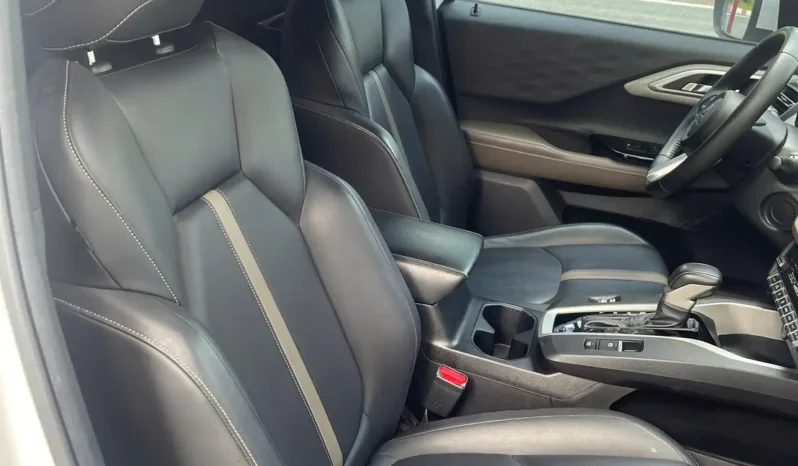 
								Mitsubishi Xforce Premium 2024 full									