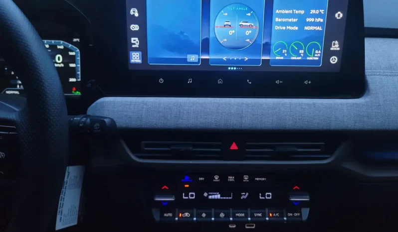 
								Mitsubishi Xforce Premium 2024 full									