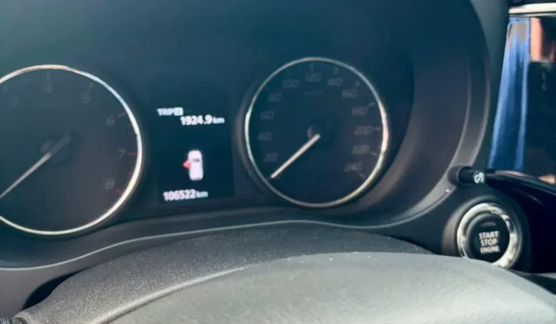 
								Mitsubishi Outlander 2.4 CVT Premium 2019 full									