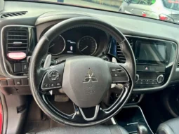 
										Mitsubishi Outlander 2.4 CVT Premium 2019 full									