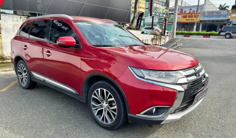 
								Mitsubishi Outlander 2.4 CVT Premium 2019 full									