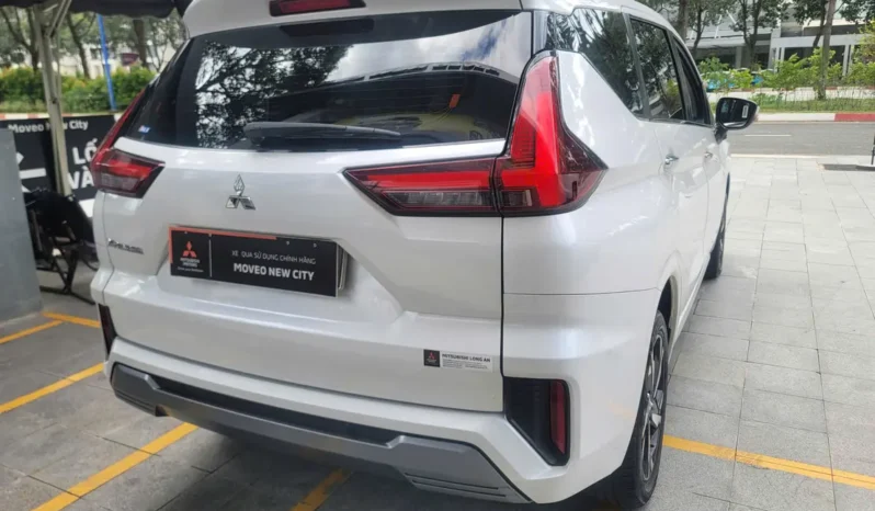 
								Mitsubishi Xpander AT Premium 2024 full									