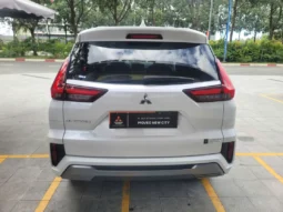 
										Mitsubishi Xpander AT Premium 2024 full									