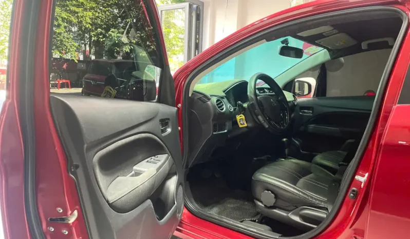 
								Mitsubishi Attrage CVT 2020 full									