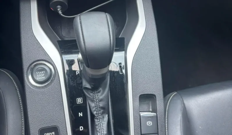 
								Mitsubishi Xforce Premium 2024 full									