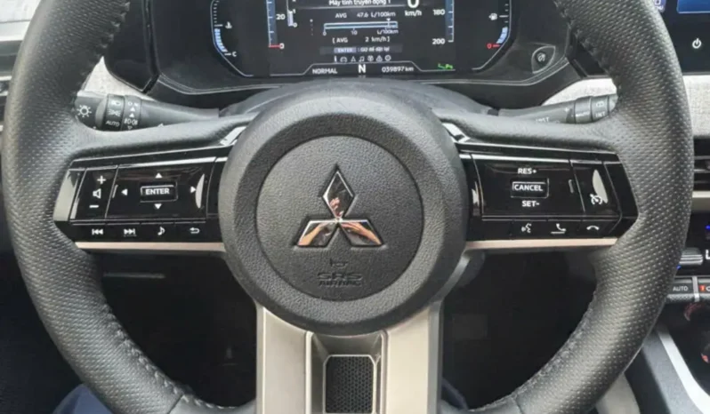 
								Mitsubishi Xforce Premium 2024 full									