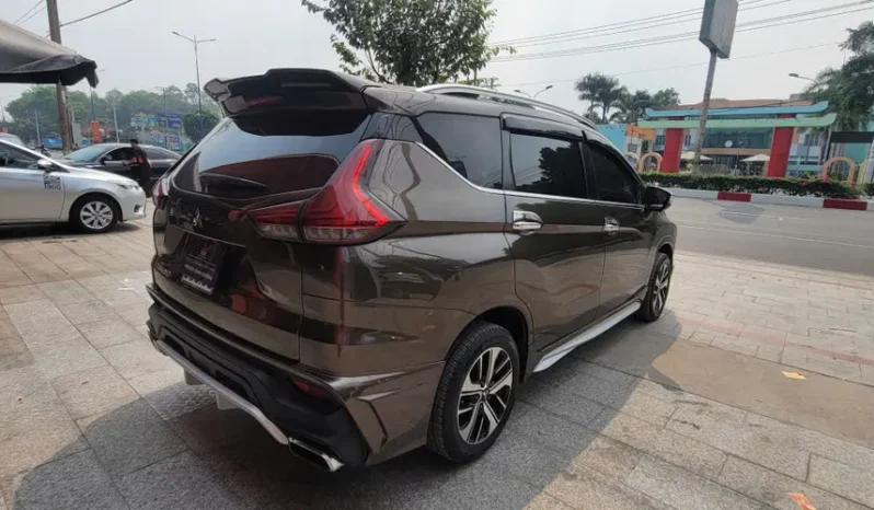 
								Mitsubishi Xpander AT Premium 2024 full									