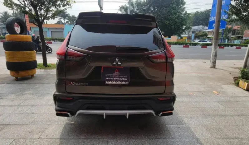 
								Mitsubishi Xpander AT Premium 2024 full									
