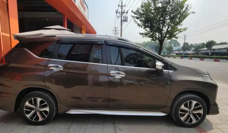 
								Mitsubishi Xpander AT Premium 2024 full									