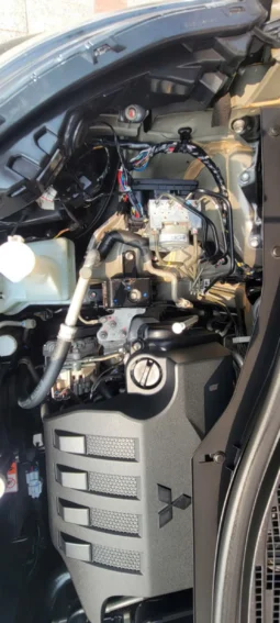 
										Mitsubishi Xpander AT Premium 2024 full									