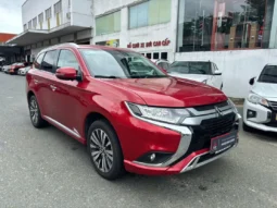 
										Mitsubishi Outlander 2.0 CVT 2022 full									