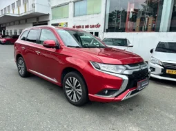 
										Mitsubishi Outlander 2.0 CVT 2022 full									
