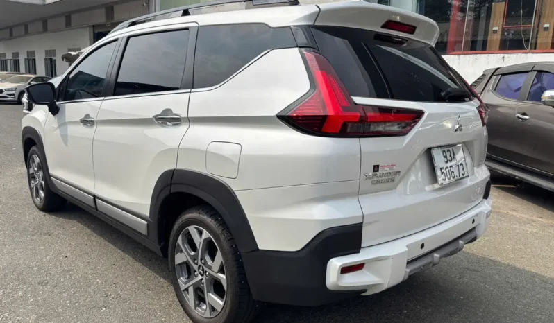 
								Mitsubishi Xpander Cross 2025 full									