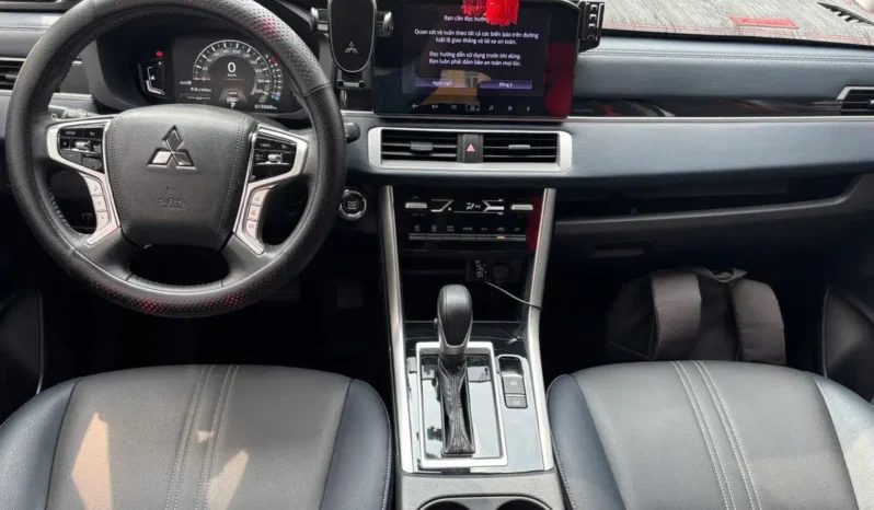 
								Mitsubishi Xpander Cross 2025 full									