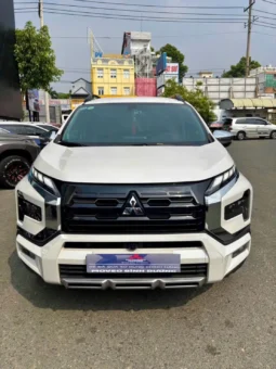 
										Mitsubishi Xpander Cross 2025 full									