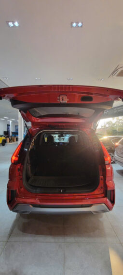 
										Mitsubishi Xpander Predium AT 2024 full									
