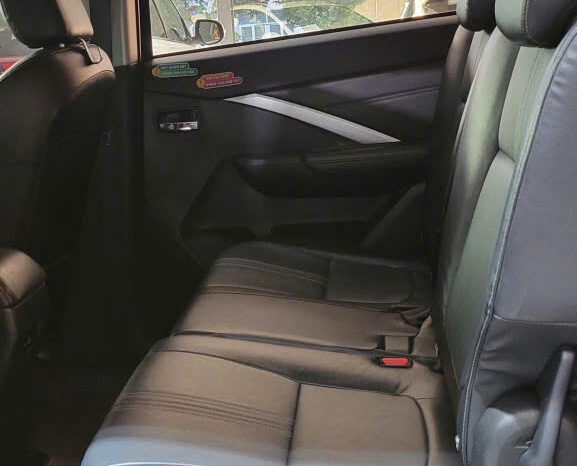 
								Mitsubishi Xpander Predium AT 2024 full									