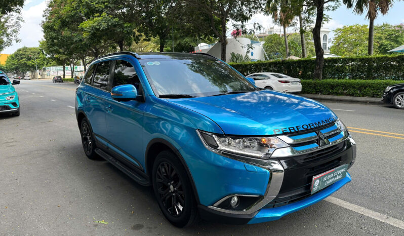 
								Mitsubishi Outlander 2.0 CVT Premium 2018 full									