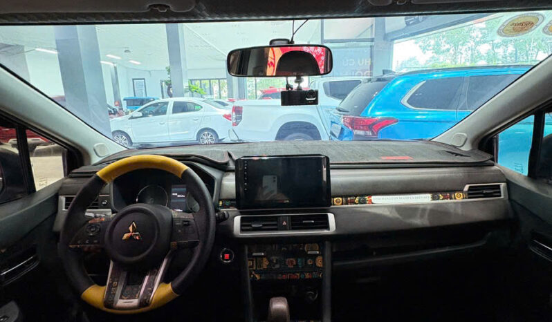 
								Mitsubishi Xpander AT Premium 2022 full									