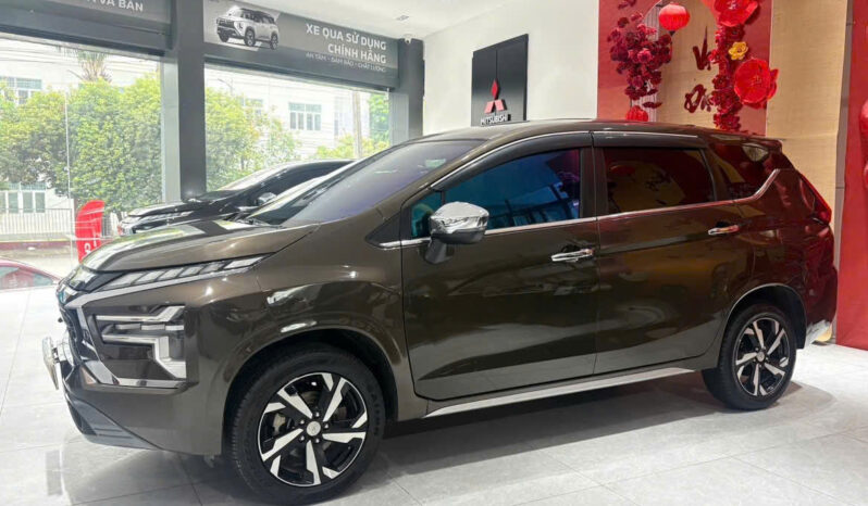 
								Mitsubishi Xpander AT Premium 2022 full									