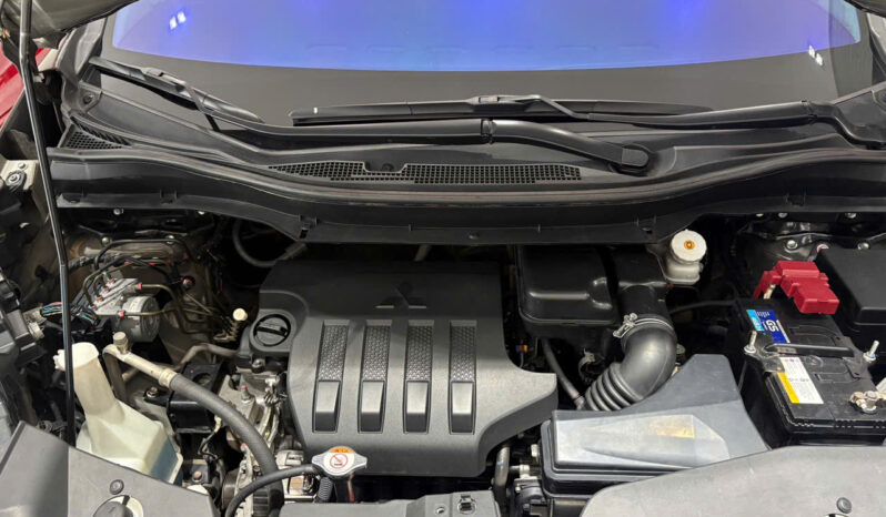 
								Mitsubishi Xpander AT Premium 2022 full									