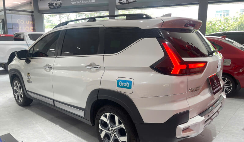
								Mitsubishi Xpander Cross 2024 full									