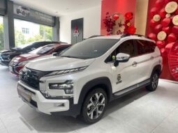 
										Mitsubishi Xpander Cross 2024 full									