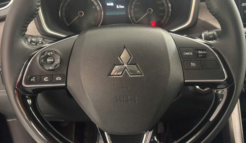 
								Mitsubishi Xpander Cross 2021 full									