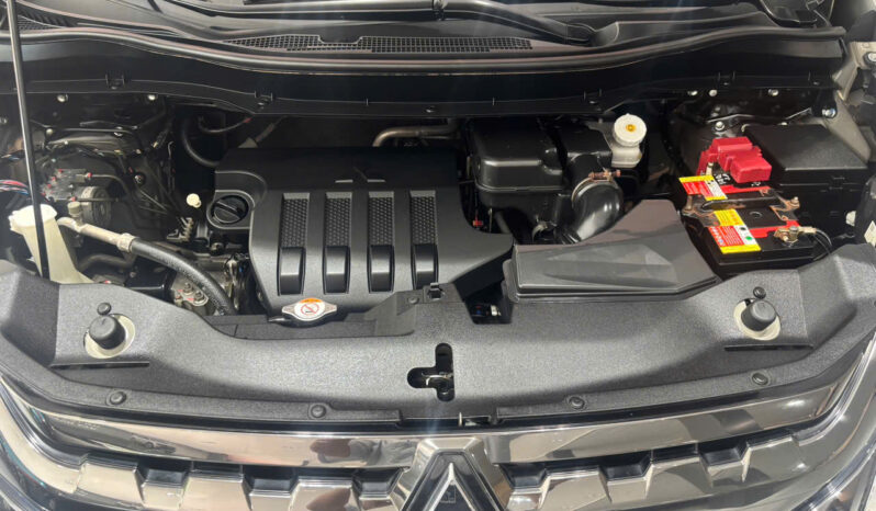 
								Mitsubishi Xpander Cross 2021 full									