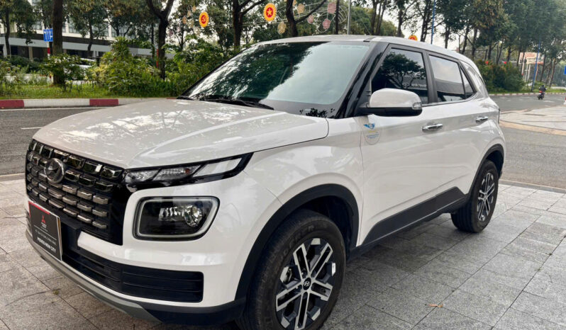 
								Hyundai VENUE 2024 full									