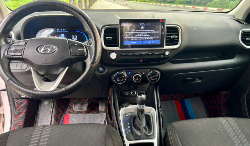 
								Hyundai VENUE 2024 full									