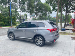 
										Mitsubishi Outlander 2.4 CVT Premium 2019 full									