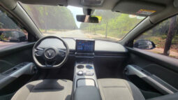 
										VINFAST LIMO GREEN 2025 full									