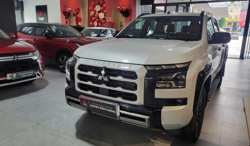 
								Mitsubishi Triton GLS 4×4 2025 full									