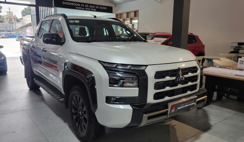 
								Mitsubishi Triton GLS 4×4 2025 full									