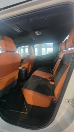 
										Mitsubishi Triton GLS 4×4 2025 full									