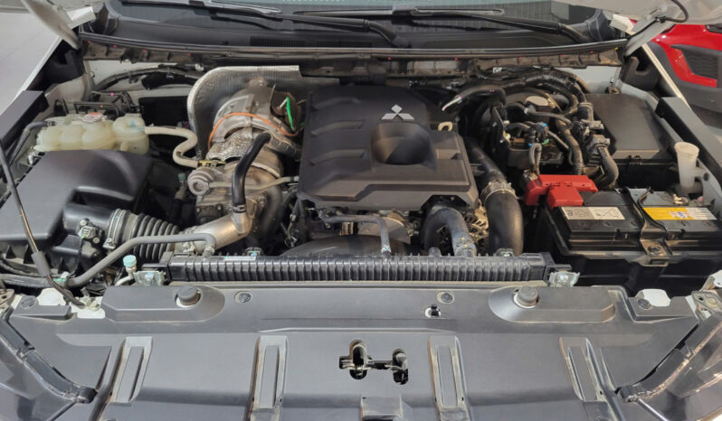 
								Mitsubishi Triton GLS 4×4 2025 full									